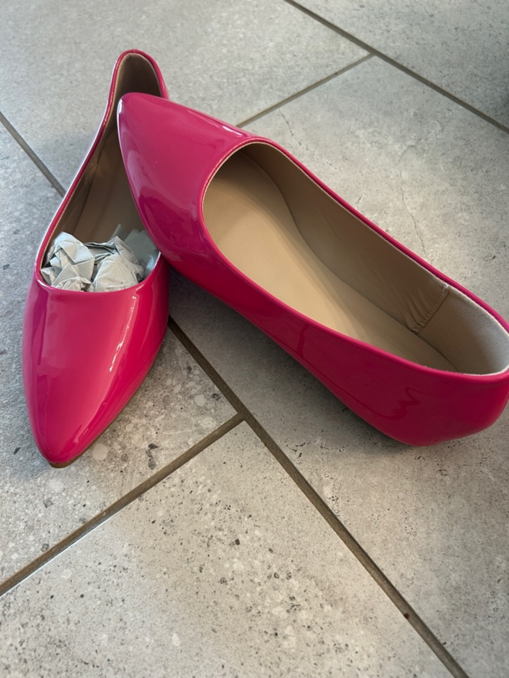 Women’s Pointed-Toe Patent Flat - Hot Pink